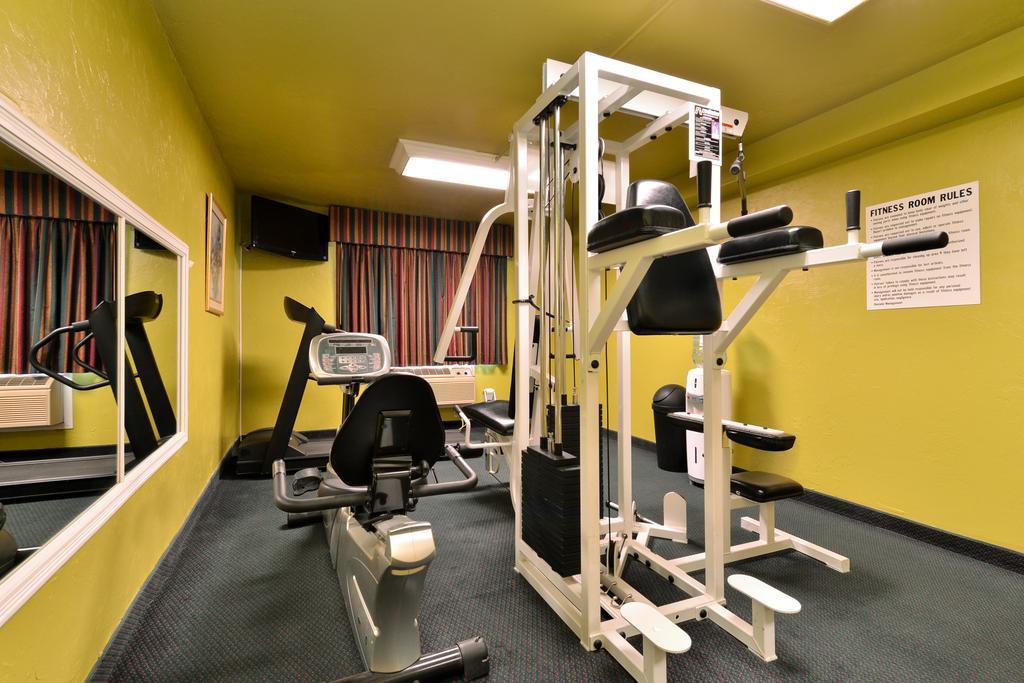 Rodeway Hotel 3*